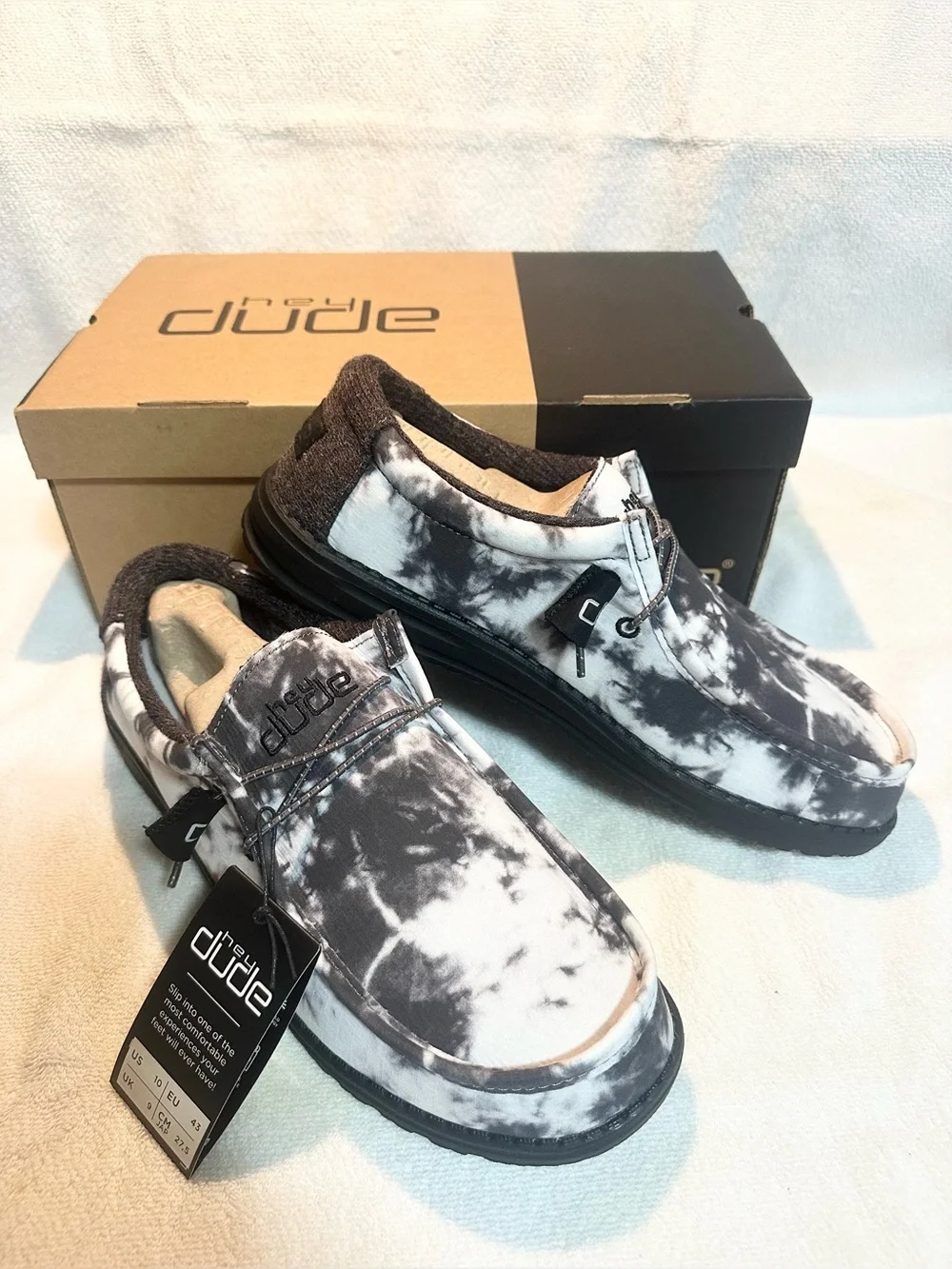 Hey Dude Men's Thunderstruck Tie-Dye Slip-On Shoes size 10 NWT